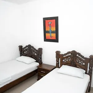  Hotel La Casa Del Viajero