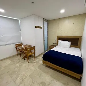  Hotel Odonata Real